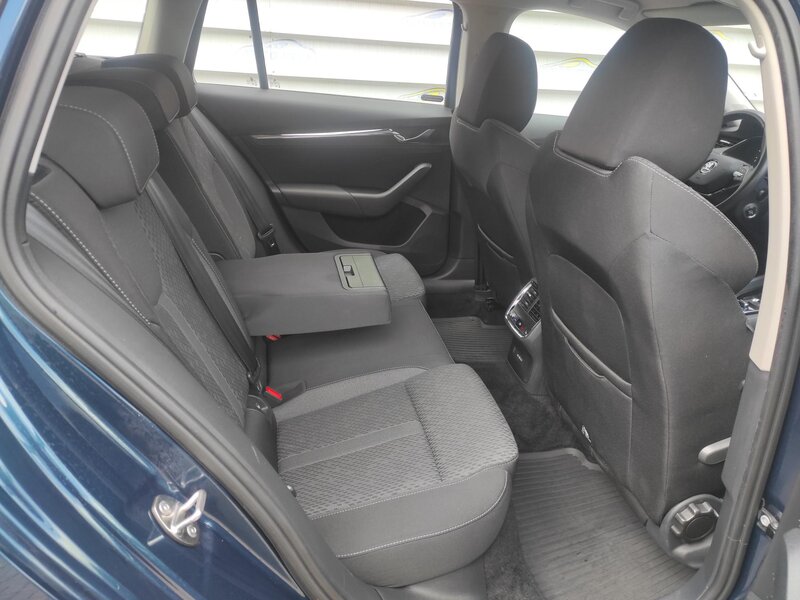 Škoda - Octavia - 2,0TDi 85kW, DSG, STYLE, ČR
