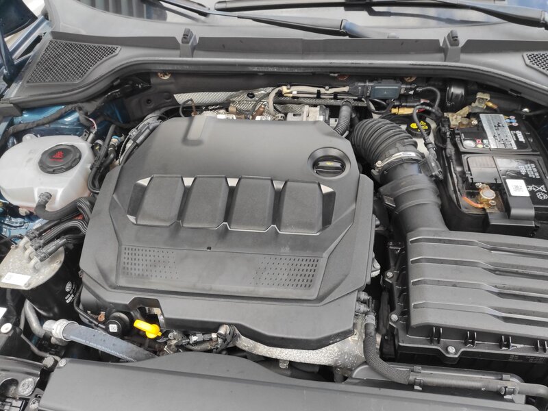 Škoda - Octavia - 2,0TDi 85kW, DSG, STYLE, ČR