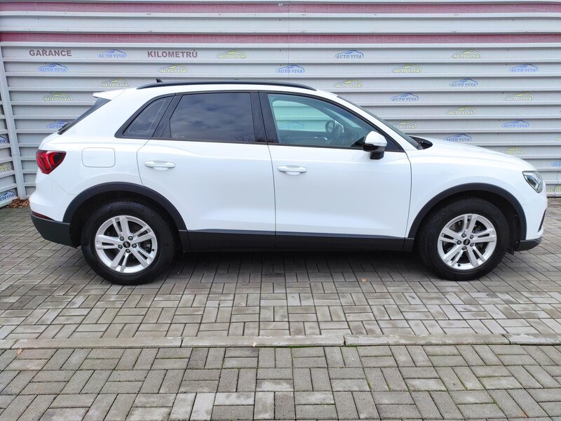 Audi - Q3 - 1.5 35TFSI S tronic