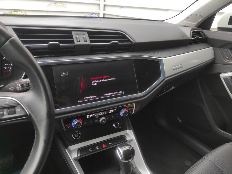 Audi - Q3 - 1.5 35TFSI S tronic