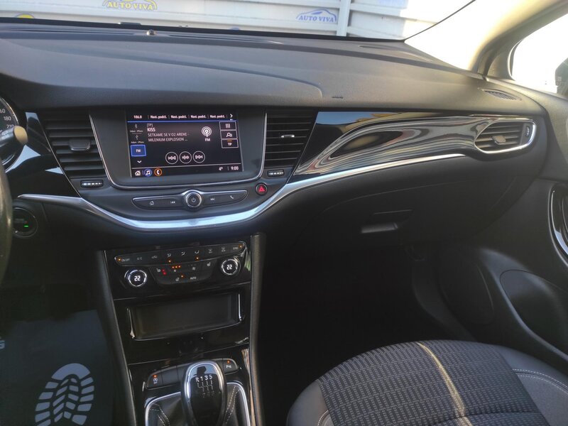 Opel - Astra - 1,2Turbo, 107kW, Elegance, S/s